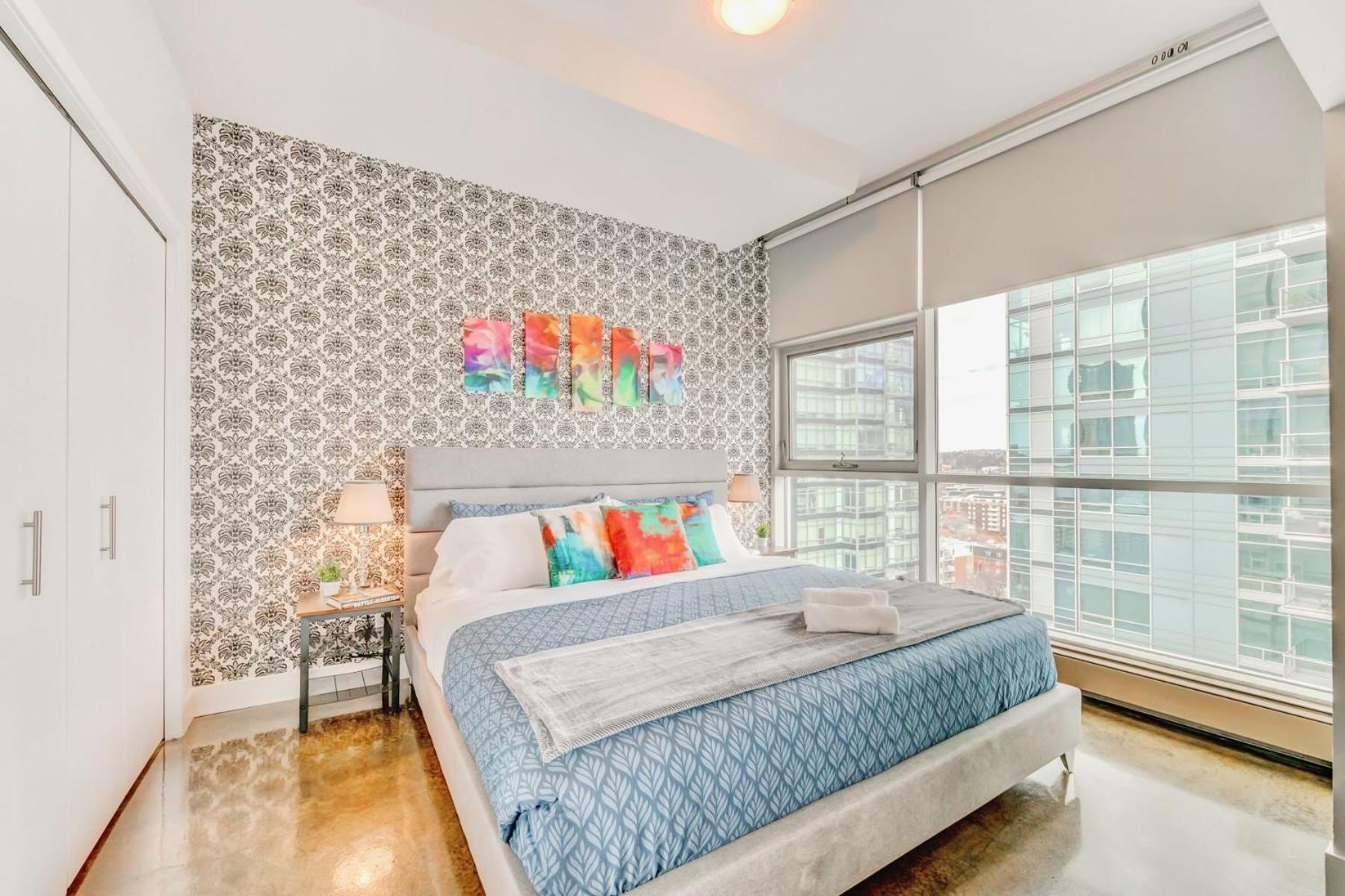 Luxury 2Br Condo - King Bed - Stunning City Views YYC Exterior foto